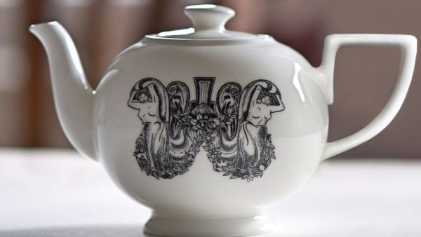 Product London EDITION Teapot