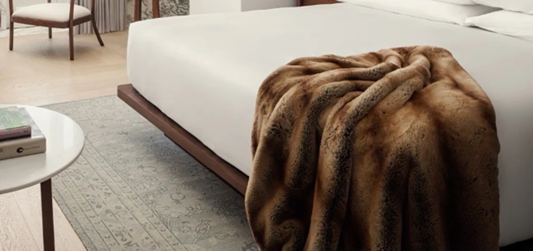 Lake Como Throw